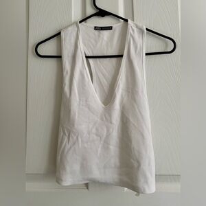 NWOT! Zara Ribbed Crop V neck tank